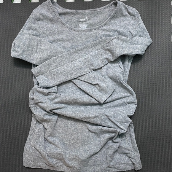 belle sky Tops - Belle Sky Long Sleeve Tee